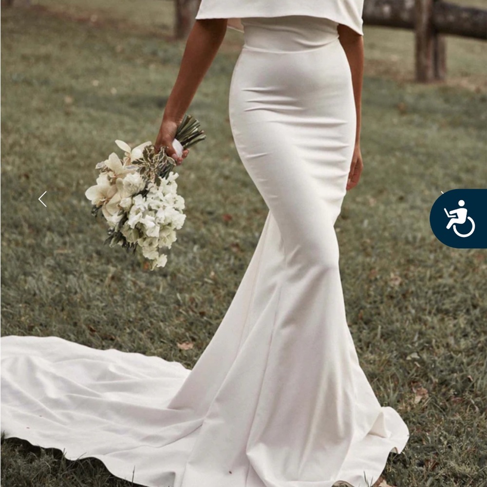Grace Loves Lace “MILA” Elegant Ivory Off-Shoulder Gown Medium Large